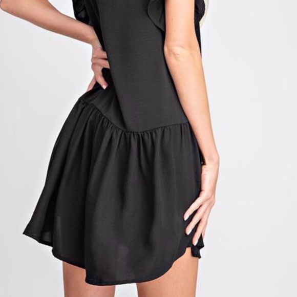 *NEW* BLACK RUFFLED SLEEVE MINI SKIRT DRESS - Picture 3 of 5
